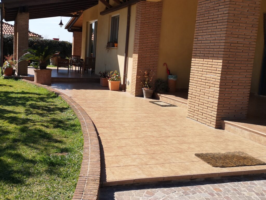 Viale ingresso